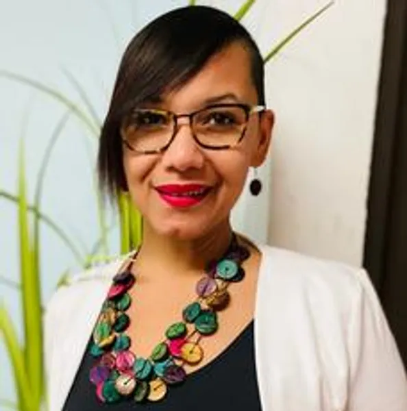 Dra. Naychaly Rivera Nieves, Psicóloga Consejera en PIENSA Psicología Innovadora